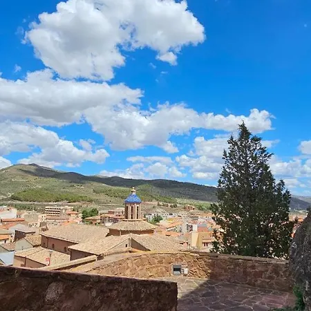 Castillo De Hotel Illueca